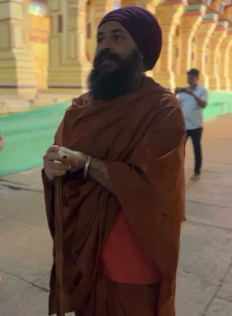 Yogi Amandeep Singh